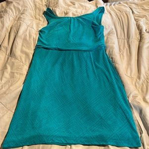 Prana women’s teal dress. Size medium. Mesh patterned overlay.